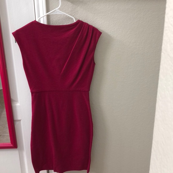 Dvf - Picture 2 of 4